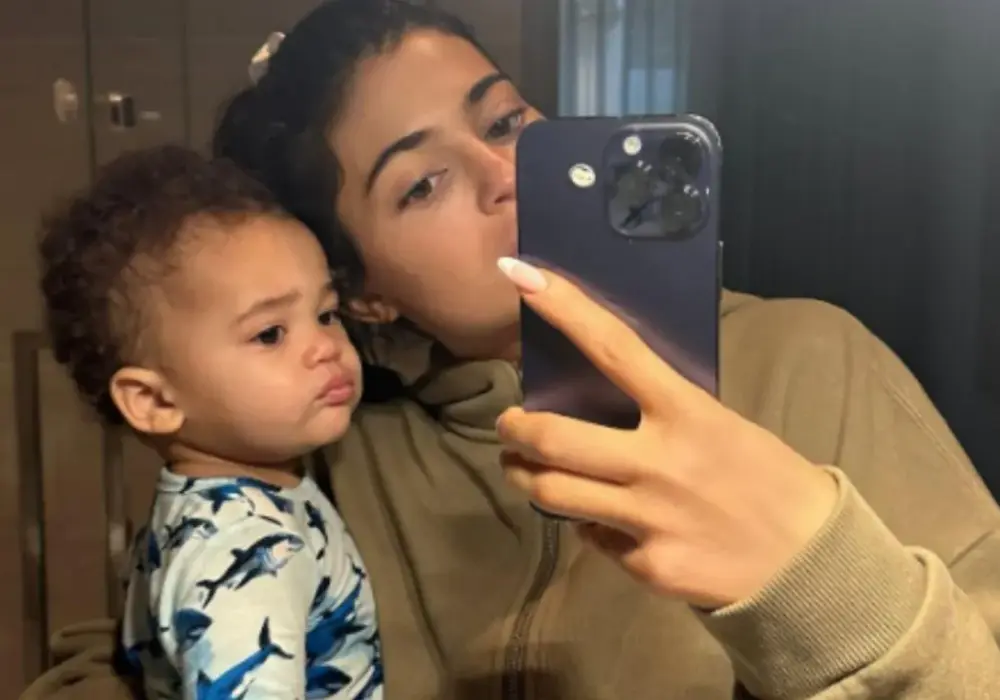 Dzieci Kylie Jenner: Ile ich jest i jak się nazywają?