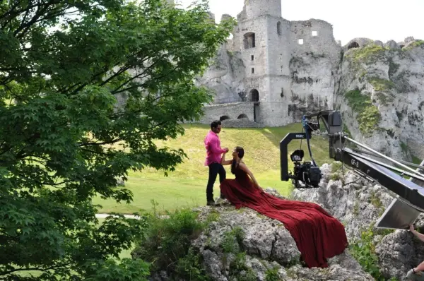 Gdzie kręcono film Nad Niemnem? Tajemnice plenerów i lokacji filmowych